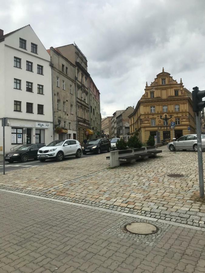 Apartament Centrum Świdnica Esterno foto